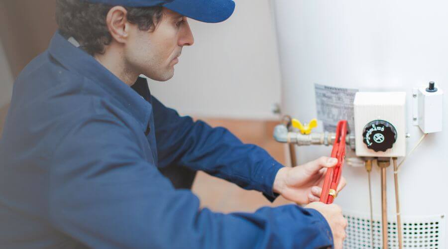 Professional emergency plumbing in Breaks, VA